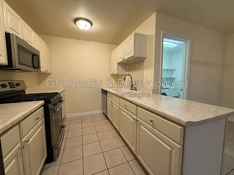 74 Odyssey Dr — Photo 11