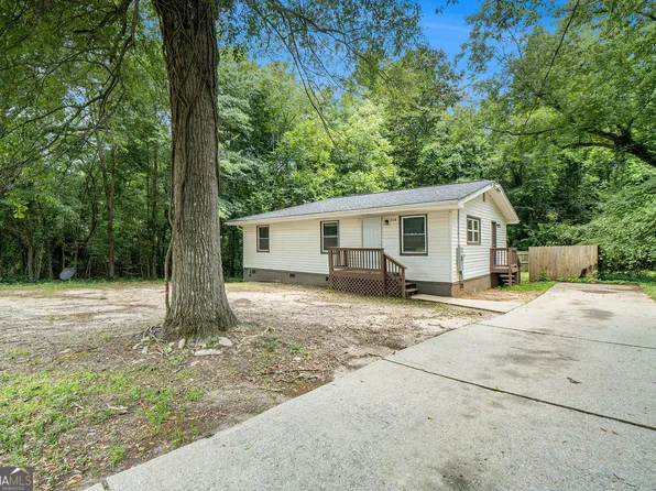 114 Howell Dr SW, Atlanta, GA 30331