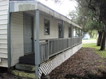 2nd image of 728 16th Ave N