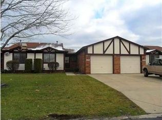 26336 Albert J Dr, Warren, MI 48091