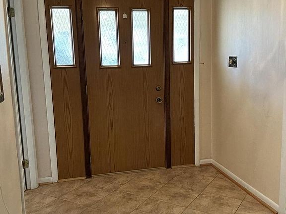 2nd image of 10106 Kathleen Dr
