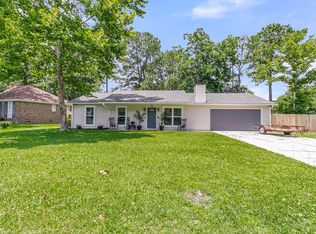 402 Woodward Blvd, Summerville, SC 29483