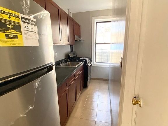 3rd image of 322 E 126th St #2A
