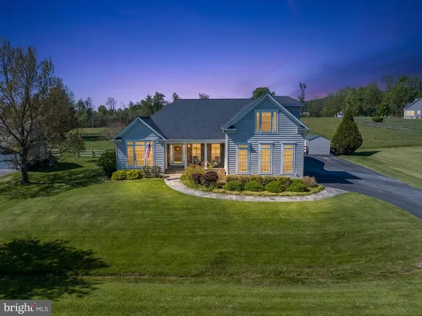 35987 Birch Hollow Ln, Purcellville, VA 20132