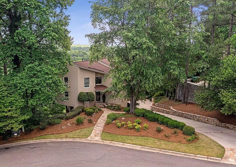 1st image of 255 River North Dr