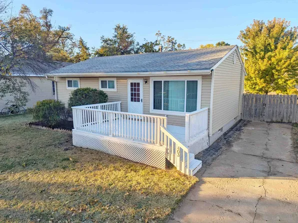 403 Maple Ave, Salina, KS 67401