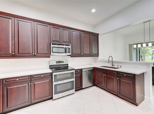 5937 NW 117th Dr, Coral Springs, FL 33076