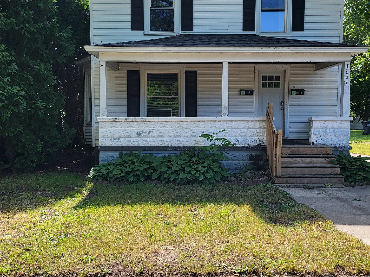 2 bed, 825 sqft, $1,495 — Photo 1