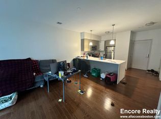 454 Harvard St #204, Brookline, MA 02446