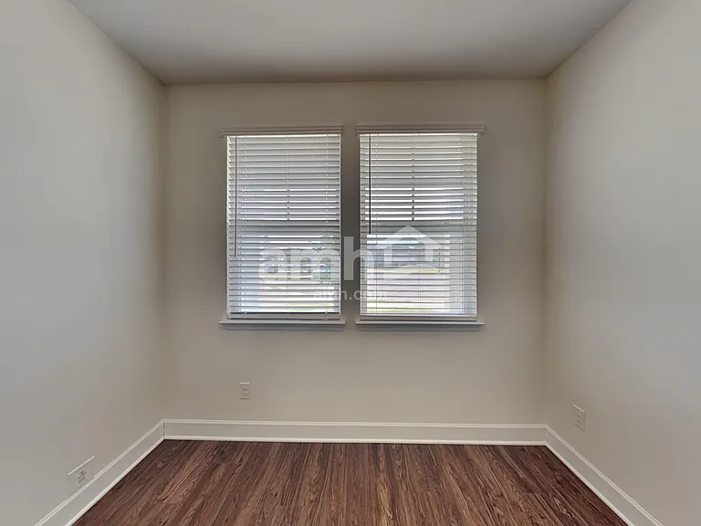 5601 Cuba Rd — Photo 16