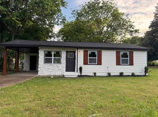 385 Fitzgerald Dr, Memphis, TN 38109