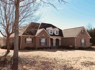 175 Cambridge Dr N, Griffin, GA 30224