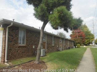 3356 E Southern Hills Blvd APT 4, Springfield, MO 65804