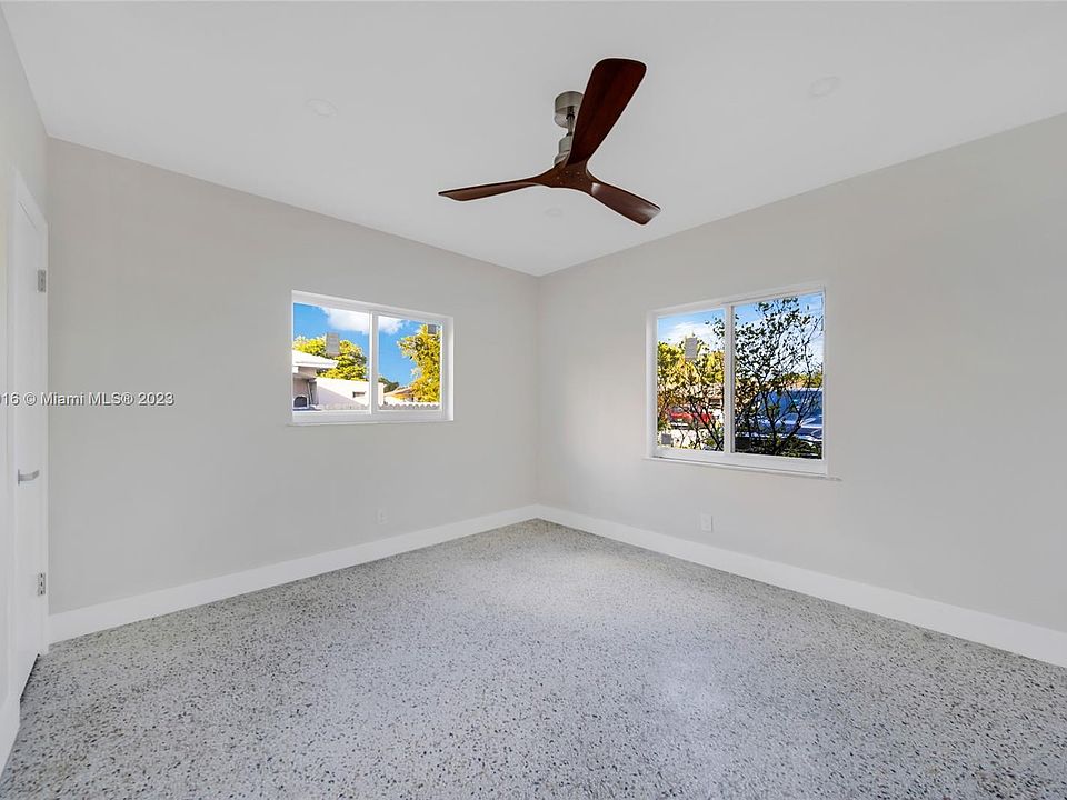 1st image of 11020 NE 10th Ave #0