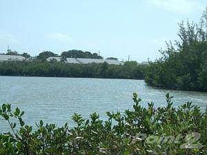 Enjoy a sunset cruise on FL Bay