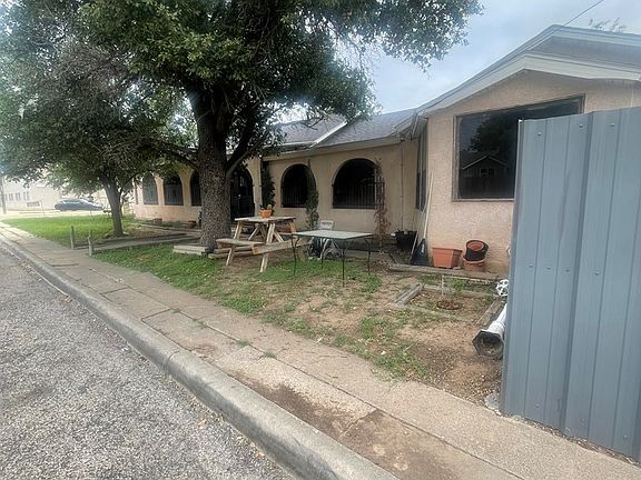 4th image of 2817 San Antonio St