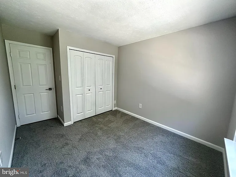404 Cabin Ct — Photo 22