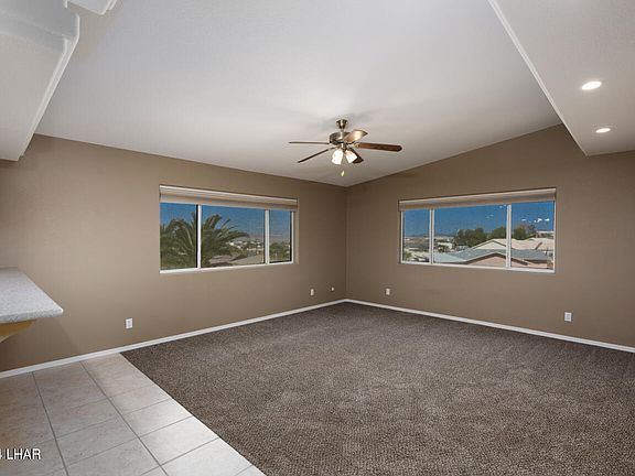 3rd image of 3332 Palmtree Dr