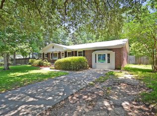 9048 Timber St, North Charleston, SC 29406