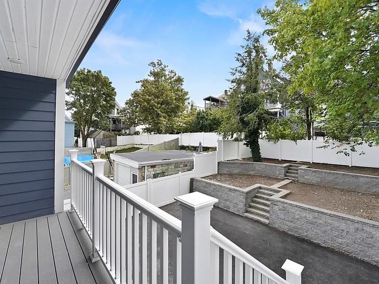 17 Wellington Ave #1 — Photo 20