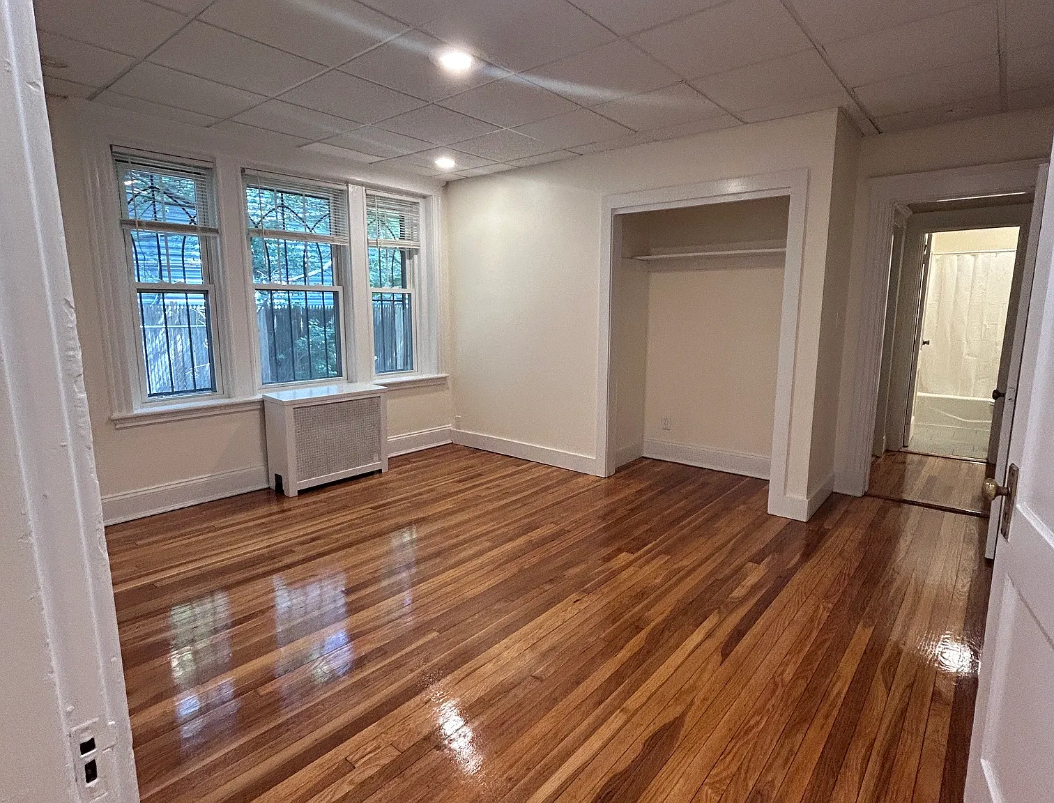 1 bed, 600 sqft, $2,500 — Photo 2