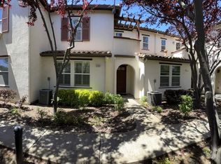 8368 Crystal Walk Cir, Elk Grove, CA 95758