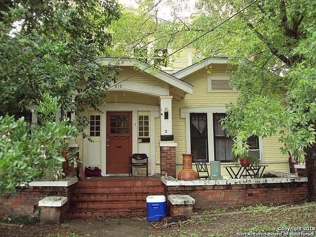 1st image of 810 W Magnolia Ave