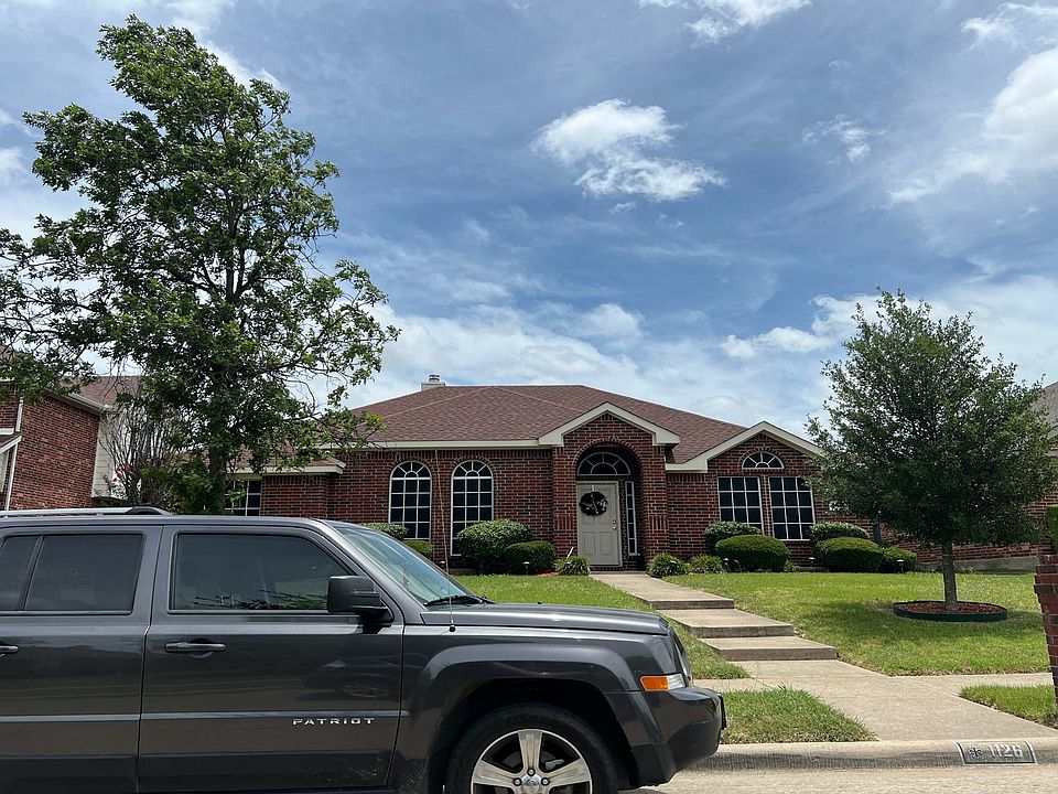 1st image of 1126 Hampshire Ln