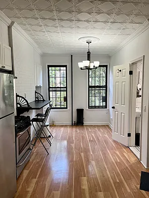 Rented by Brick&Mortar | media 22