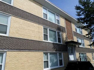 1211 W 22nd St APT 2, Broadview, IL 60155