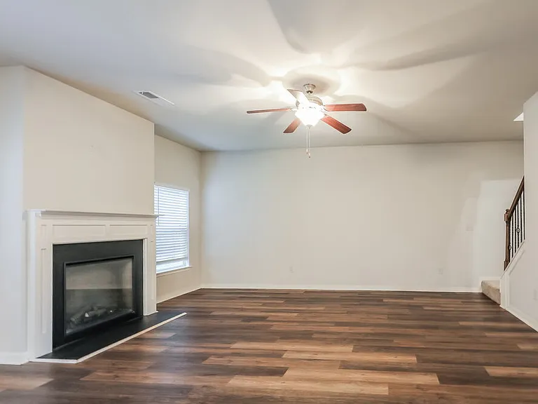 12222 Shelby Ct — Photo 4