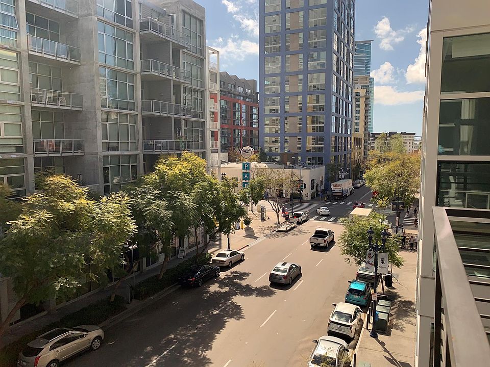 1st image of 458 10th Ave #412