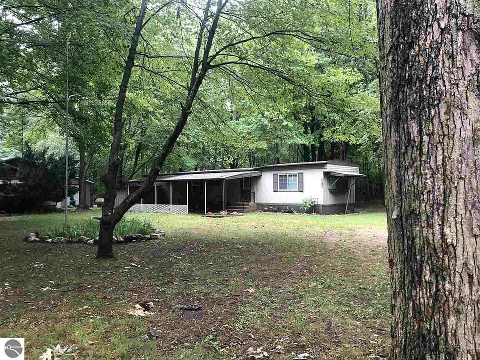 1st image of 1045 Barcelona Dr
