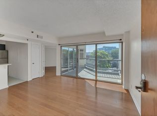900 19th Ave S APT 706, Nashville, TN 37212