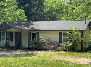 2888 Mountain View Rd, Snellville, GA 30078