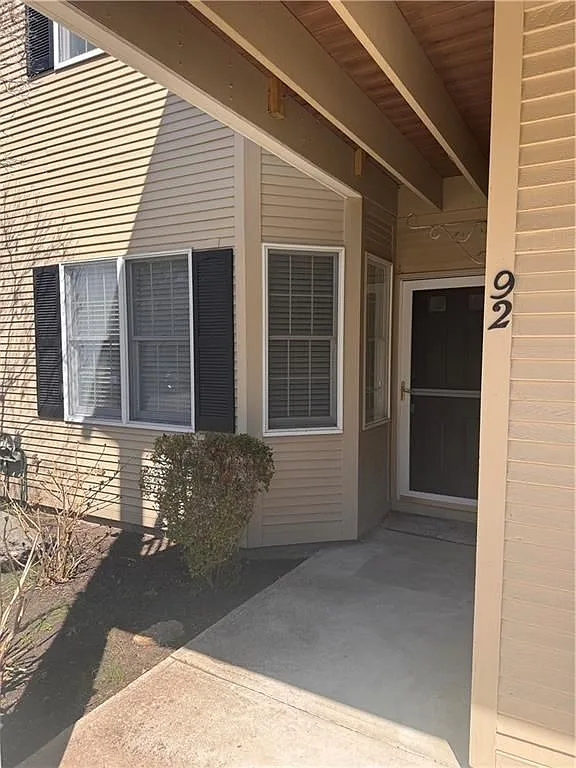 Building Photo - 92 Trellis Dr #92