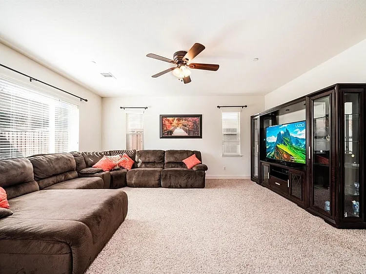 1475 Leonard Ct — Photo 5