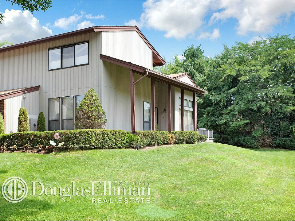 1st image of 107 Foxwood Dr