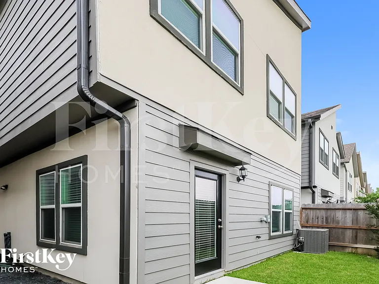 446 S Centro Cir — Photo 18