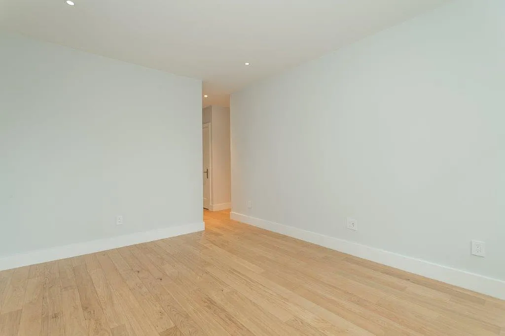 286 & 288 Chestnut Hill Avenue — Photo 3