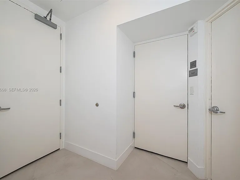 16001 Collins Ave #1005 — Photo 32