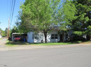 21 N Platt Ave, Eagle Point, OR 97524