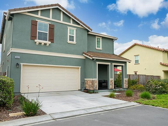 2nd image of 6083 Oak Leaf Place