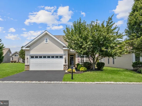 1391 Emerson Dr, Mount Joy, PA 17552