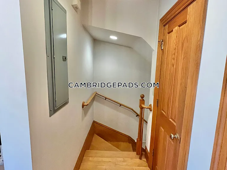 92 Gore St #1A — Photo 9