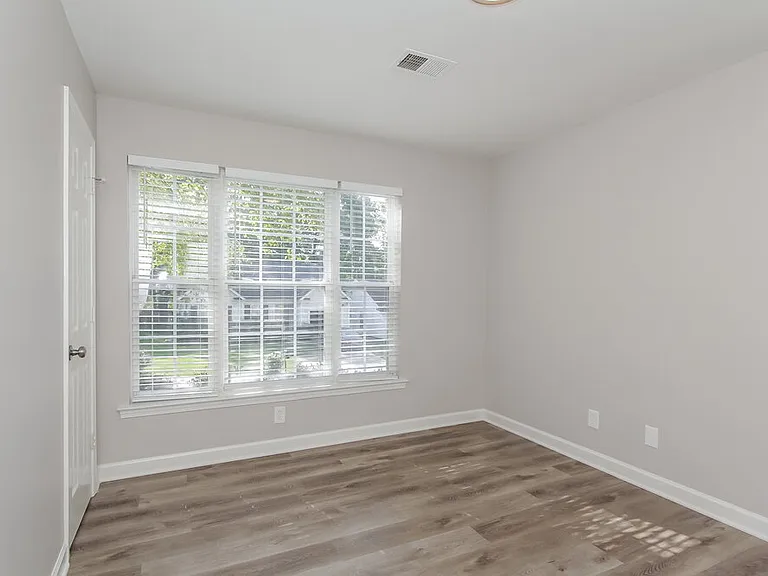 1506 Rumstone Ln — Photo 12