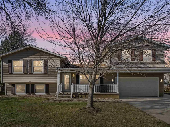 860 Juniper Dr, Waterloo, IA 50702