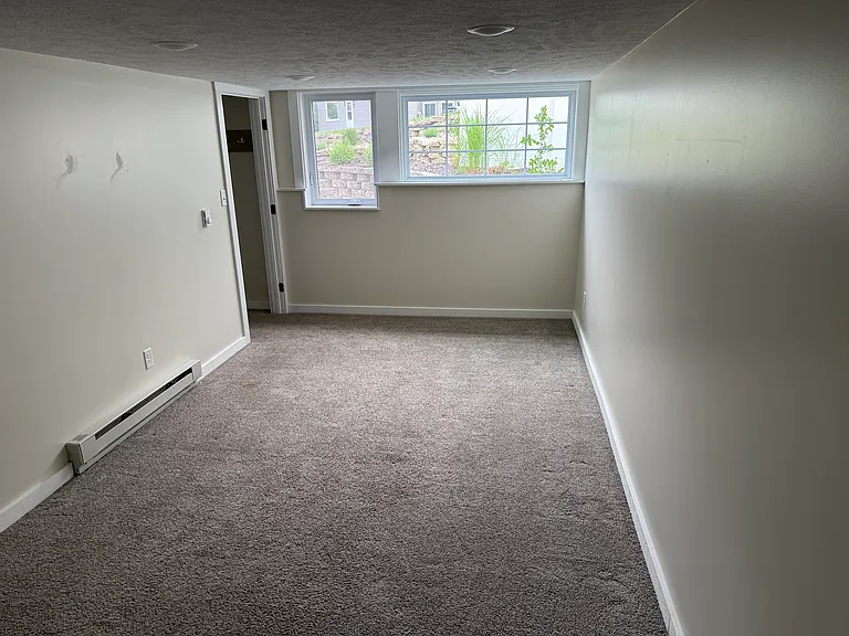 1430 Van Buren St — Photo 6
