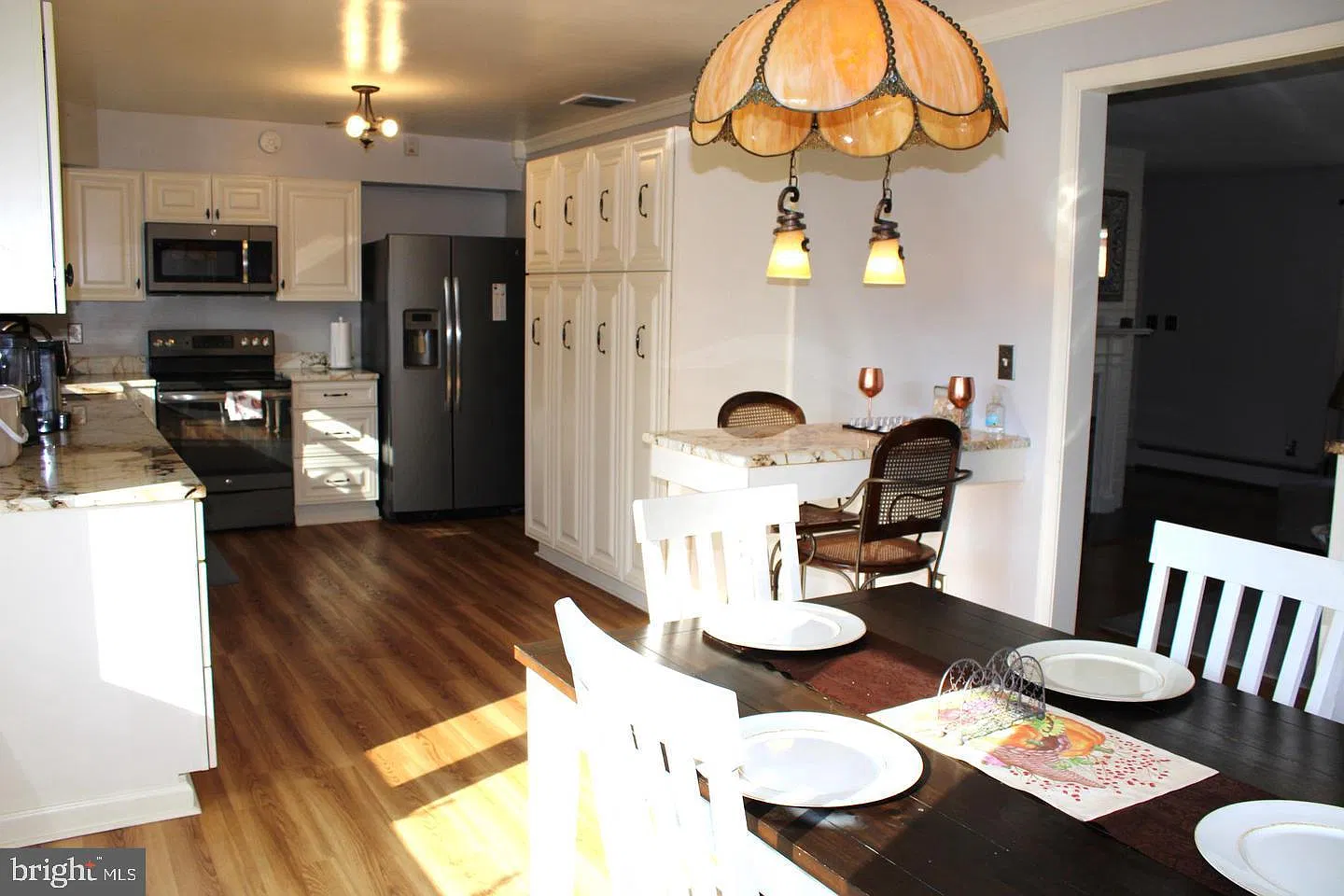 4 bed, 3.0 bath, 3390 sqft, $3,250 — Photo 1