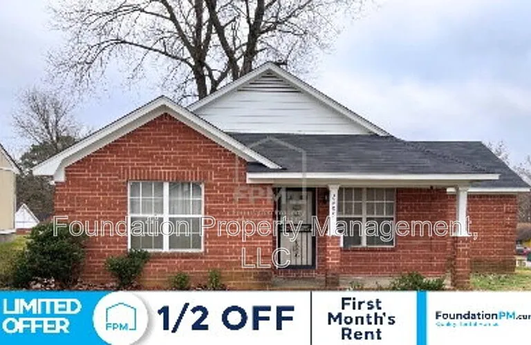 2485 Wellons Ave — Photo 1